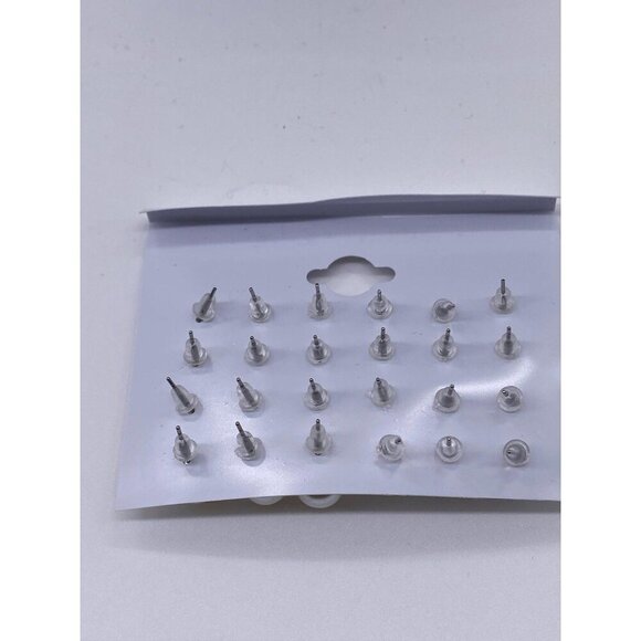 Fashion Pearl Stud Earring Set Womens 12 Pairs White Round Jewelry Lightweight - Picture 4 of 7